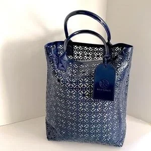 Tory burch vinyl hot sale tote